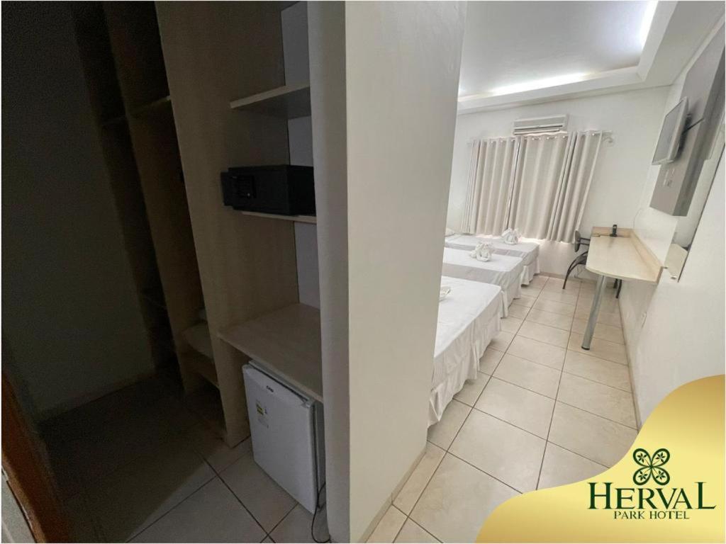 Herval Park Hotel Понта-Поран Экстерьер фото